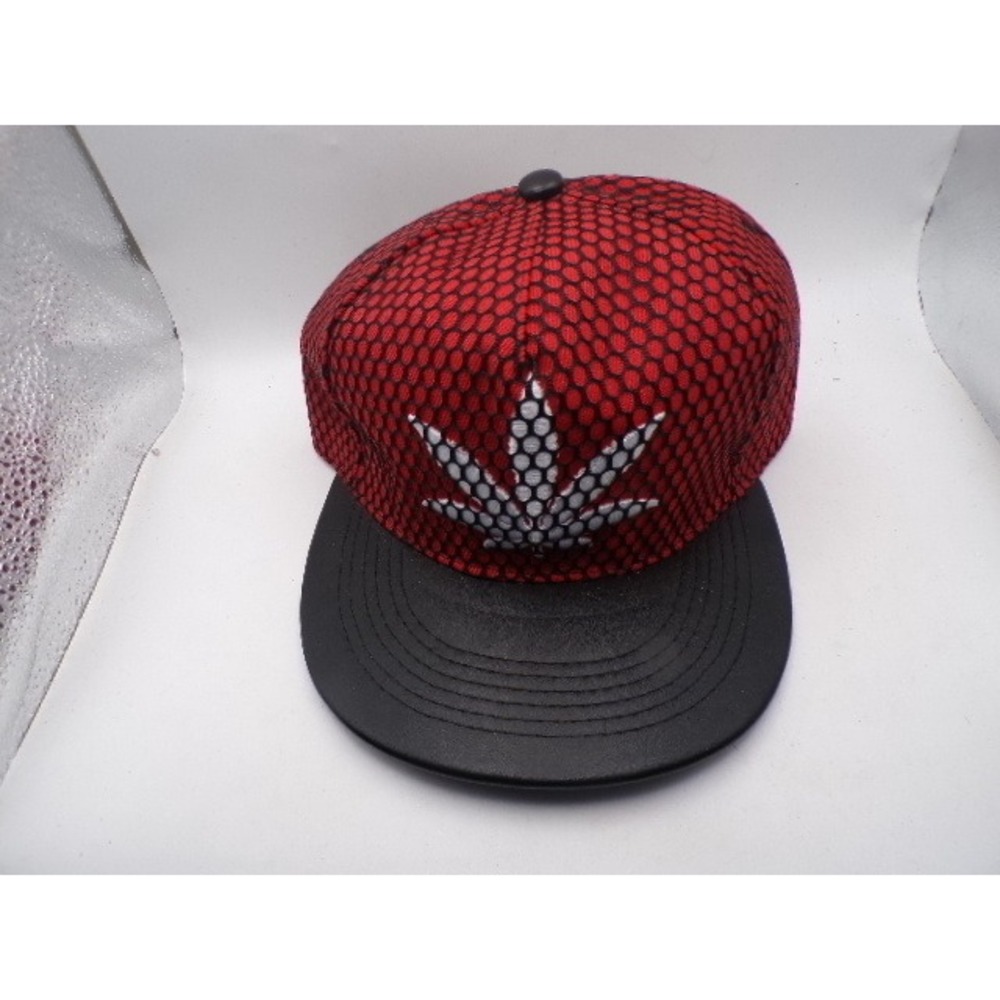 Lucky 7 USA Snapback Hat Red Black Honeycomb Mesh Embroidered Leaf Flat Brim Cap